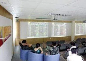 APS tổ chức bất thành ĐHĐCĐ thường niên 2023 lần thứ nhất