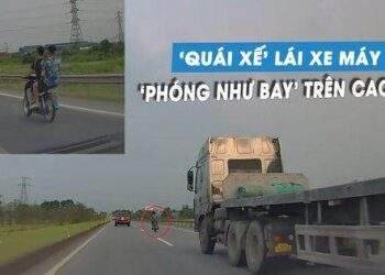 Bức xúc hai thanh niên đầu trần, lái xe máy 'phóng như bay' trên cao tốc