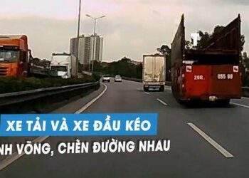 Kinh hoàng xe tải và xe đầu kéo đánh võng, 'kèn cựa' nhau trên cao tốc