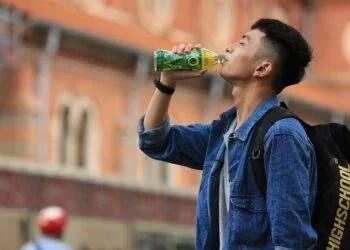 Người trẻ giải tỏa căng thẳng, mệt mỏi thế nào trong ngày nắng nóng gay gắt?