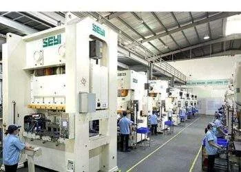 Nhiều doanh nghiệp điều chỉnh phụ tải để tiết kiệm điện