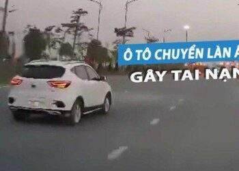 Tài xế ô tô con đánh lái chuyển làn đường 'nhanh như điện', gây tai nạn khó hiểu