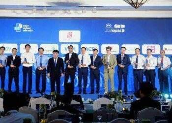 Agribank đồng hành thúc đẩy thanh toán không tiền mặt