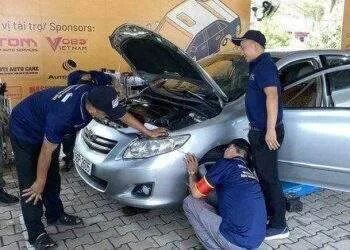 Bảo dưỡng xe với chi phí 'tùy tâm', lập quỹ từ thiện tại TP.HCM