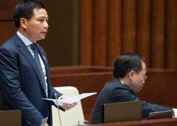 Bộ trưởng Bộ Giao thông Vận tải lạc quan về thử nghiệm cát biển làm nền đường cao tốc