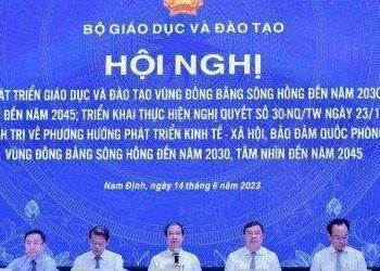 Đầu tư phát triển giáo dục và đào tạo vùng Đồng bằng sông Hồng