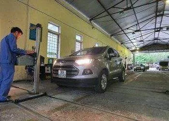Gần 1,4 triệu xe ô tô được giãn chu kỳ kiểm định trực tuyến từ hôm nay