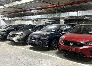 Honda City giảm giá sâu tại Việt Nam, dọn đường đón bản nâng cấp