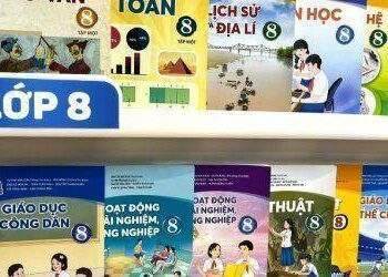 Nhà xuất bản Giáo dục Việt Nam thông tin về giá sách giáo khoa lớp 4, 8 và 11