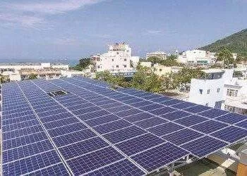 Phát triển năng lượng tái tạo trong sản xuất công nghiệp tại Việt Nam