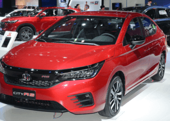 Tiêu thụ sedan hạng B giảm hơn 60%, Toyota Vios thay đổi vẫn kém sức hút