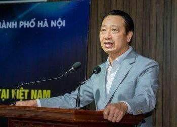 Ứng dụng điện mặt trời áp mái, cơ hội thúc đẩy năng lượng xanh cho doanh nghiệp