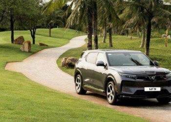 VinFast VF 9 tái định nghĩa “xe chủ tịch”