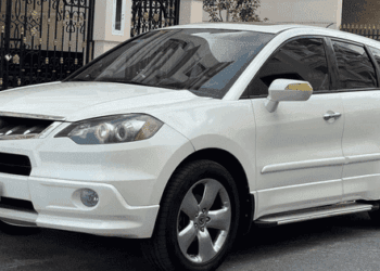 Xe sang Acura RDX 2007 hiếm gặp tại Việt Nam, đồng hạng BMW X3