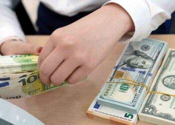 Bật cao cùng các ngoại tệ khác