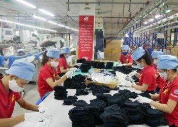 Đã 'đói' đơn hàng nửa cuối năm, đơn giá dệt may còn giảm trên 50%