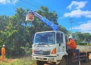 Đảm bảo an toàn điện trong mùa mưa bão