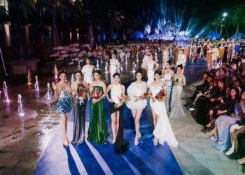 Dàn sao hội tụ bùng nổ sàn runway ngay bến du thuyền và Bizhouse Canal District MerryLand Quy Nhơn