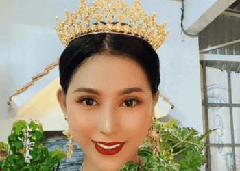 'Được làm mẹ là điều thiêng liêng nhất'