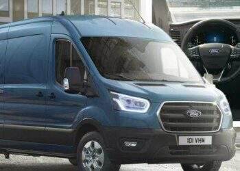 Ford Transit ở châu Âu khác gì phiên bản tại Việt Nam?
