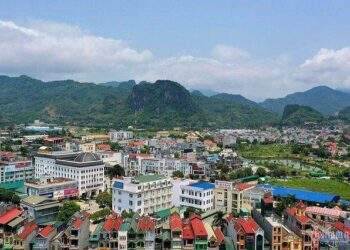 Hoà Bình khuyến cáo người dân chưa nên mua bán bất động sản tại 55 dự án