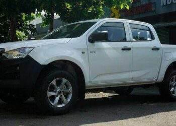 Isuzu D-Max bản UTZ số sàn 2 cầu về Việt Nam, liệu có thoát 'ế'?