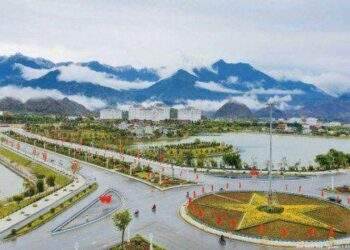 Không bắt buộc sắp xếp đơn vị hành chính cấp huyện, xã có yếu tố đặc thù