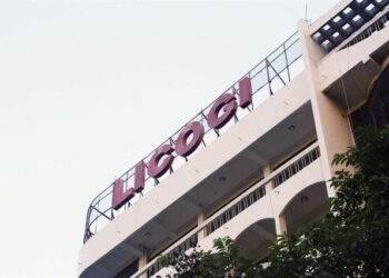 LIC có quý lỗ thứ 3 liên tiếp