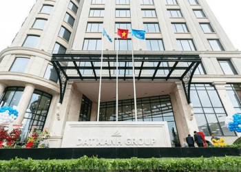 Lãi ròng DXG tăng 17% trong quý 2, giảm gần 1,400 nhân sự trong nửa đầu năm