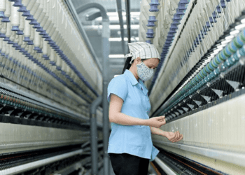 Lệch pha với giá cổ phiếu, kết quả kinh doanh STK kém khả quan trong quý 2