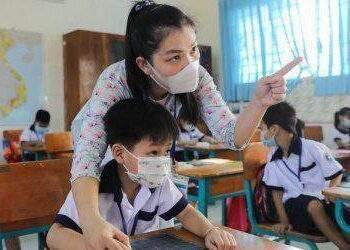 Năm học 2022-2023, hơn 9.000 giáo viên bỏ việc