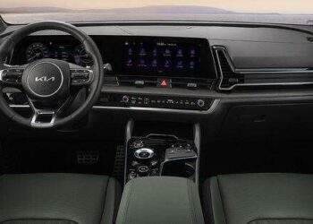 Nội thất Kia Sportage 2024 có màu xanh lá cây lạ mắt