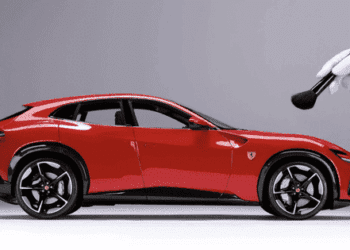 Siêu xe Ferrari Purosangue mô hình sản xuất giới hạn, giá gần 480 triệu đồng