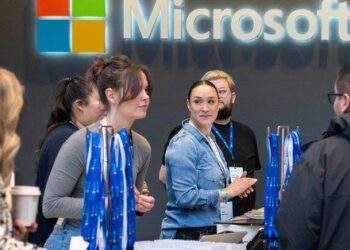 Vì sao hệ điều hành Windows ngày càng trở nên phiền toái?