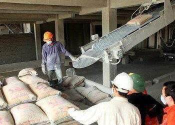 Xi măng sụt giảm tiêu thụ, nhiều nhà máy phải dừng lò