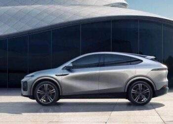 Xpeng G6 đầy pin chạy 755 km, 'đe dọa' VinFast VF8, Tesla Model Y