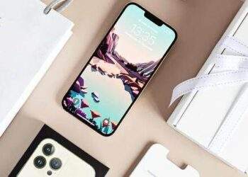 Cần giữ smartphone cũ đến khi hoàn tất thiết lập máy mới