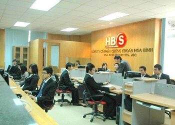 Chứng khoán Hòa Bình có tân Chủ tịch chưa đầy 20 tuổi