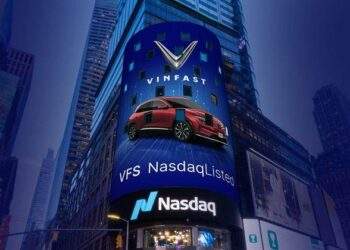 Cổ phiếu VFS khuấy động sàn chứng Mỹ và cơ hội gọi vốn của VinFast