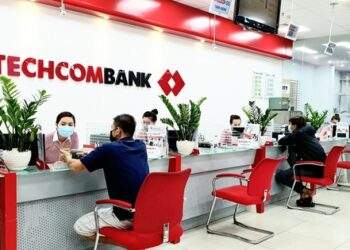 Con gái Chủ tịch Techcombank đăng ký mua hơn 82 triệu cổ phiếu