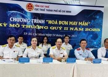 Cục Thuế TP.HCM tìm ra 14 hóa đơn điện tử may mắn trúng 185 triệu đồng