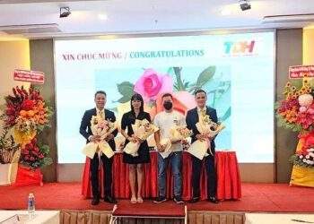 ĐHĐCĐ TDH lần 2: Một cổ đông "lạ" cùng nữ luật sư sinh năm 1996 vào HĐQT
