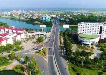 Đất đấu giá các tỉnh hốt bạc một thời giờ ế ẩm, có nên đổ tiền đầu tư?