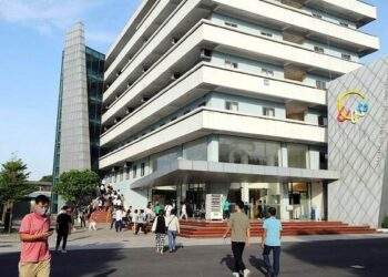 Hàng loạt trường CĐ,trung cấp thuộc Bộ Xây dựng chuyển về địa phương