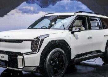 Kia EV9 giá gấp đôi VinFast VF 9 khi về tới Đông Nam Á