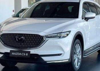 Mazda CX-8 chính thức bị khai tử