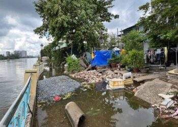 Nam bộ đối mặt ngập nước, sụt lún