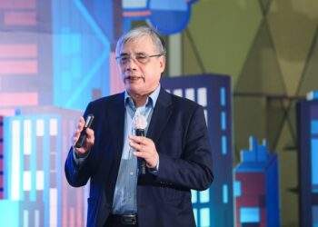 PGS.TS Trần Đình Thiên: Muốn cạnh tranh toàn cầu, Đà Nẵng phải liên tục đổi mới