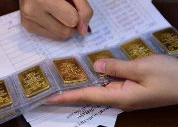 Vàng nhẫn tăng lên trên 57 triệu đồng