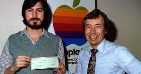 Ít ai biết đến nhưng đây là người từng nắm 1/3 cổ phần Apple, đáng lẽ đã có trong tay khối tài sản 900 tỷ USD